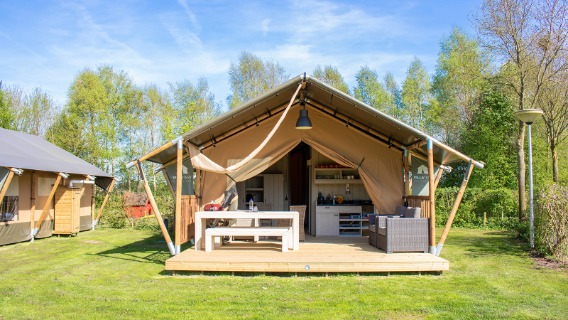 Glamping am See in Holland